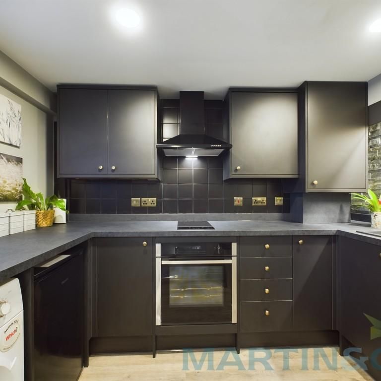 1 bedroom ground floor maisonette to rent - Photo 1