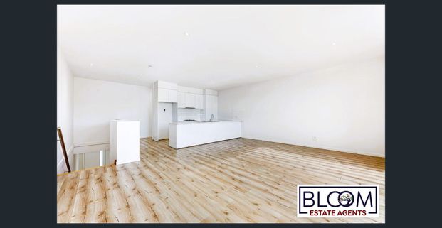 3 bedroom townhouse available now in Craigieburn - Photo 1