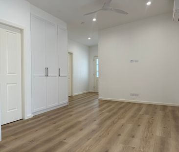 5A BURRANDONG CRESCENT, Baulkham Hills NSW 2153 - Apartment For Ren... - Photo 4