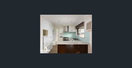 Elegant on Elisdon! - Photo 2