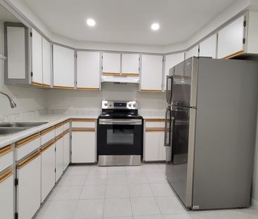 For Lease - 43 Brandy Crescent Unit# Basement, Vaughan, Ontario - Photo 2