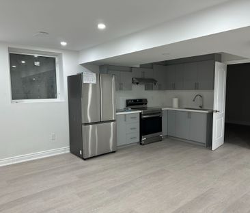 For Lease - 27 Roulette Crescent Unit# Basement, Brampton, Ontario - Photo 4