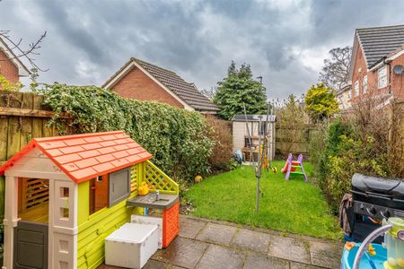 2 bed end of terrace house to rent in Charterhouse Drive, Solihull, B91 - Photo 4