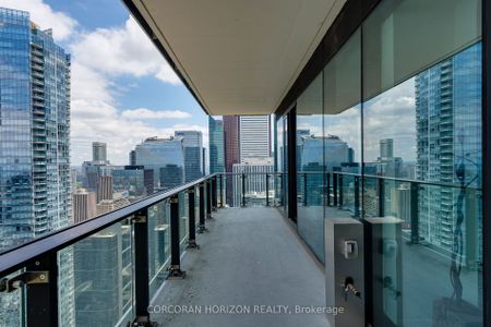 Theatre Park Lofts , #4601 - Photo 5