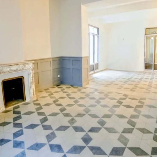 Location Maison 10 pièces 345m² BEZIERS 34500 - Photo 1