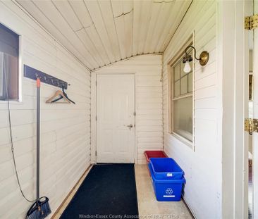 For Lease - 5837 TECUMSEH Road, Windsor, Ontario - Photo 6