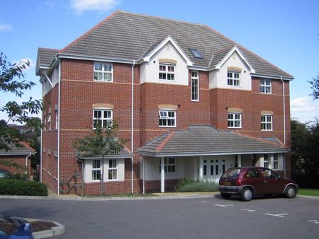 2 bedroom apartment to rent - Photo 2