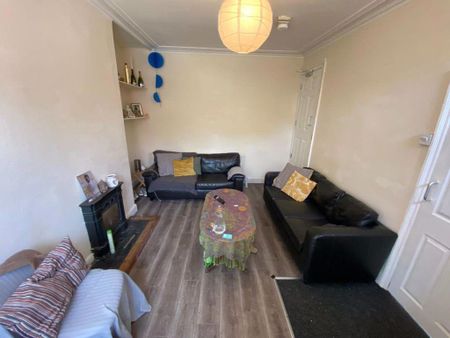 2 bedroom house to rent - Photo 3