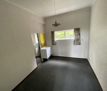 12 Lovat Street, Havelock North - Photo 5