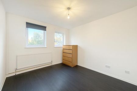 2 bedroom Flat To Let Total Size: 668 SQ FT - Photo 3