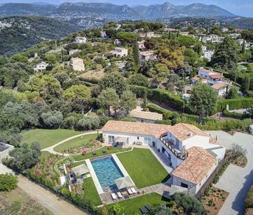 Saint-Paul-de-Vence - Villa 4 Chambres | Vue vieux village | Piscin... - Photo 3