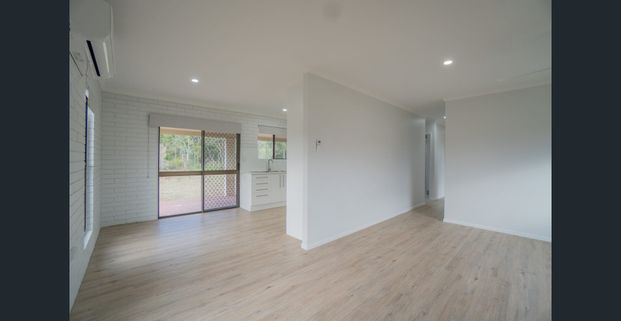 Renovated home on 5200m2 - Photo 1