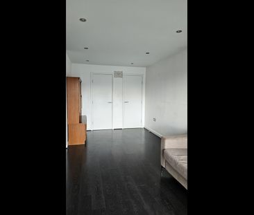 2 Bed Flat, Prioress House, IG11 - Photo 2