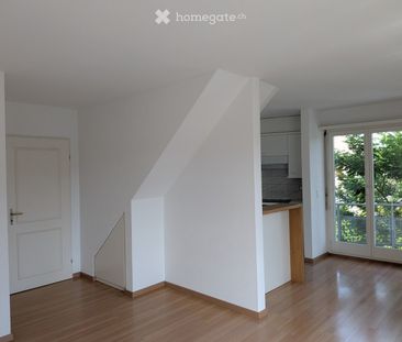 Exclusive Top-Floor 2-Level Penthouse in Adliswil (85 m²) - Photo 2