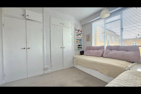 2 Bed Flat, London, W2 - Photo 5