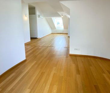 MARGARETENHOF: Traumhafte 3-Zimmer-DG-Wohnung mit Terrasse zu miete... - Photo 6