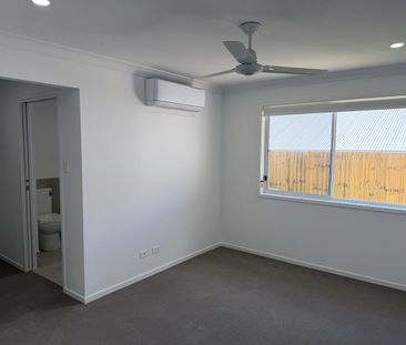 Spacious 4-Bedroom, 2-Bathroom House - Photo 1