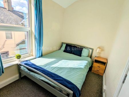 1 bedroom in a house share to rent - Photo 4