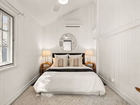 Character Home with Dual Living in Prime Inner-City Location - Photo 3