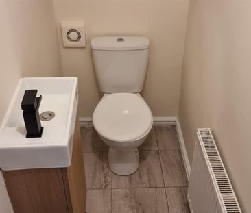 Torrington Drive, Liverpool - Photo 6