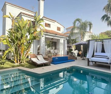 Casa o chalet de alquiler en Calle la Mezquita, Simon Verde - Photo 3