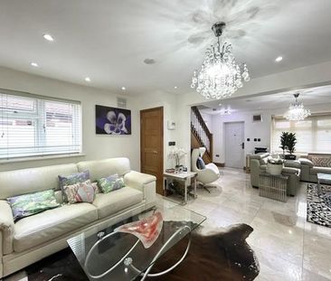 4 bedroom house to rent - Photo 1