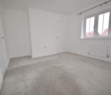 1 Springfield Drive, Derby, DE22 2TU - Photo 2