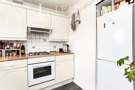 2 bedroom flat to rent - Photo 3