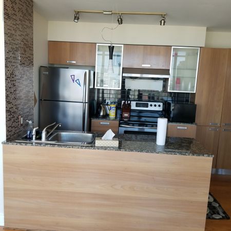 For Lease - 38 Grenville Avenue Unit# 3606, Toronto, Ontario - Photo 3