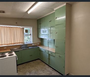 Available Now – Two Bedroom Unit in Prime Location - Photo 6