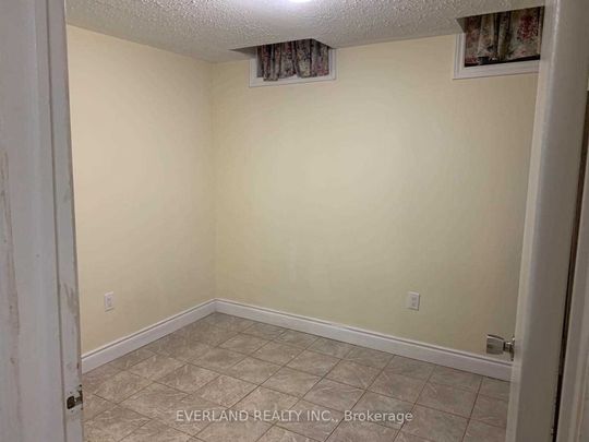 For Lease - 17 Letty Avenue Unit# Basement, Brampton, Ontario - Photo 1