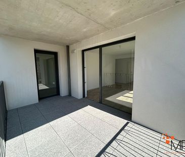 Location Appartement 3 pièces 77m² - Photo 4