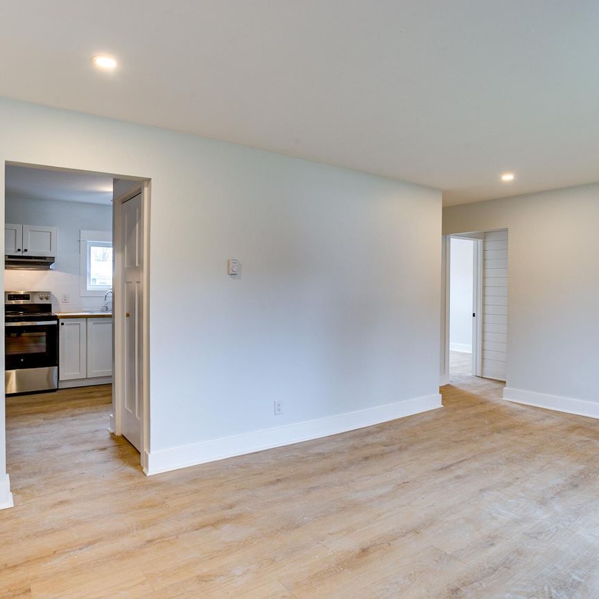 For Lease - 316 Elmwood Avenue Unit# 2, Fort Erie, Ontario - Photo 1