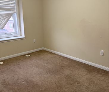 For Lease - 47 Ariel Road, Brampton, Ontario - Photo 6