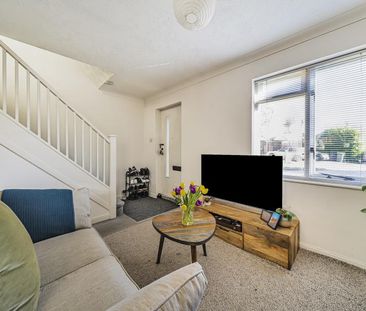 Dairymans Walk, Guildford - 1 bedroomProperty for lettings - Seymours - Photo 3