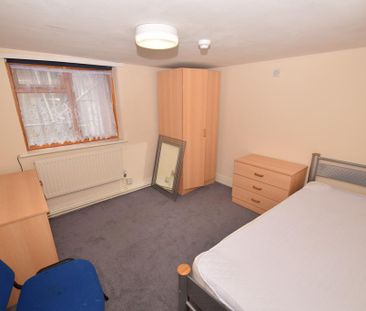 1 bedroom property to rent - Photo 2