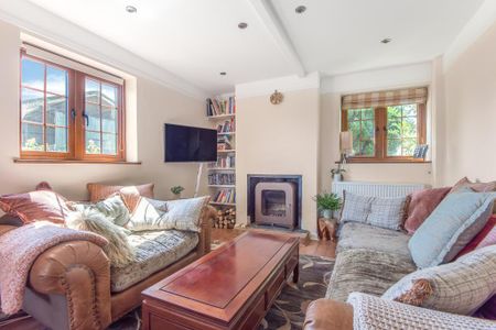 3 bedroom detached house to rent - Photo 5