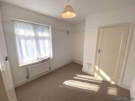 4 bedroom property to rent in Bushey - Photo 2