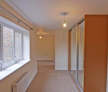 3 bedroom detached house to rent - Photo 6