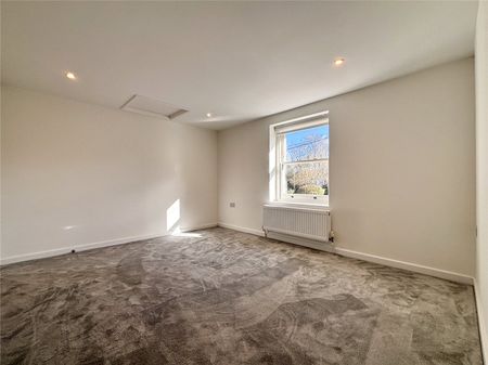 Sherdon House, Reading Road, Sherfield-on-Loddon, Hook, RG27 - Photo 4