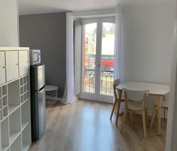 T2 - 2 Piece(s) - 38 M2 - Photo 3