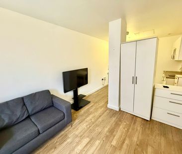 Moorfields, Liverpool, L2 - Photo 1