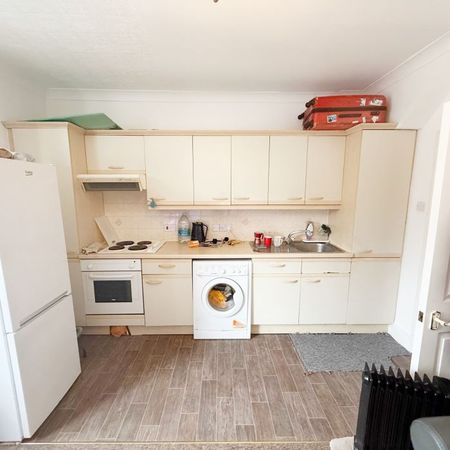 1 Bedroom Flat, Buckingham Street, Brighton - Photo 3