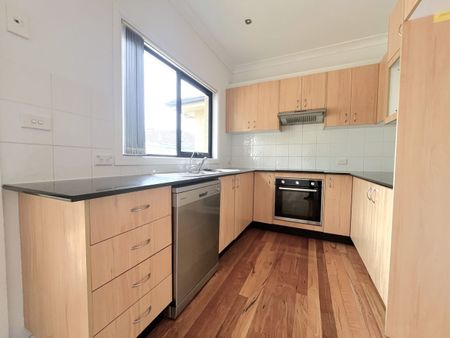 Beautiful 3 bedroom villa - Photo 4