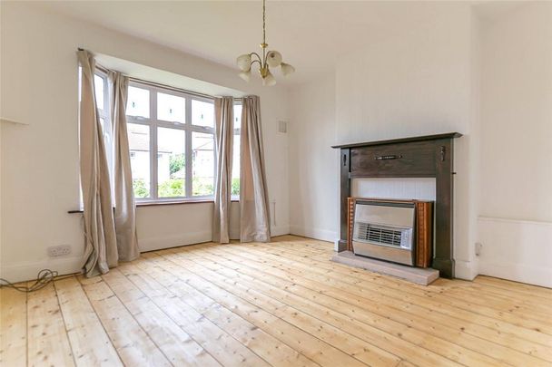 4 bedroom terraced house to rent - Photo 1