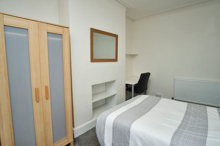 29 William Street - Photo 2