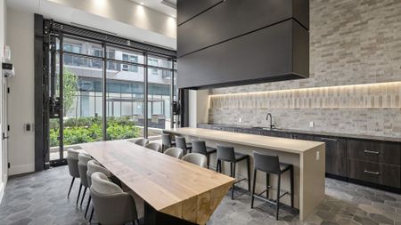 For Lease - 2450 Old Bronte Road Unit# 713, Oakville, Ontario - Photo 5