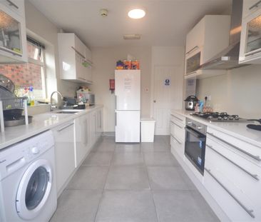 1 bedroom Flat To Let - Photo 6