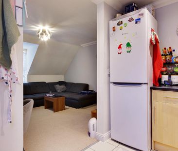 1 bedroom apartment to rent - Photo 4