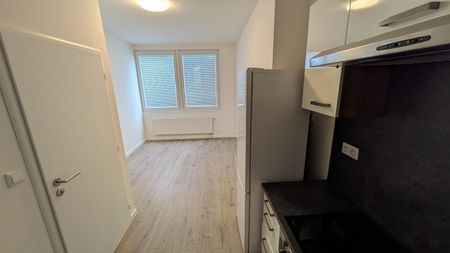 Pronájem bytu 2+kk 39 m² - Фото 3